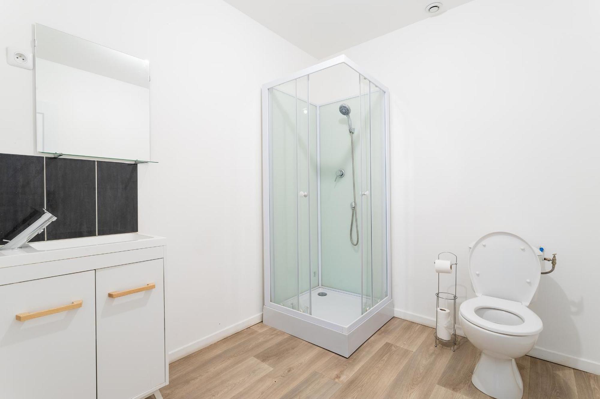 S&K Suite Grande Rue Roubaix - Chambre Spacieuse Et Sdb Privee - Netflix Et Cuisine 외부 사진