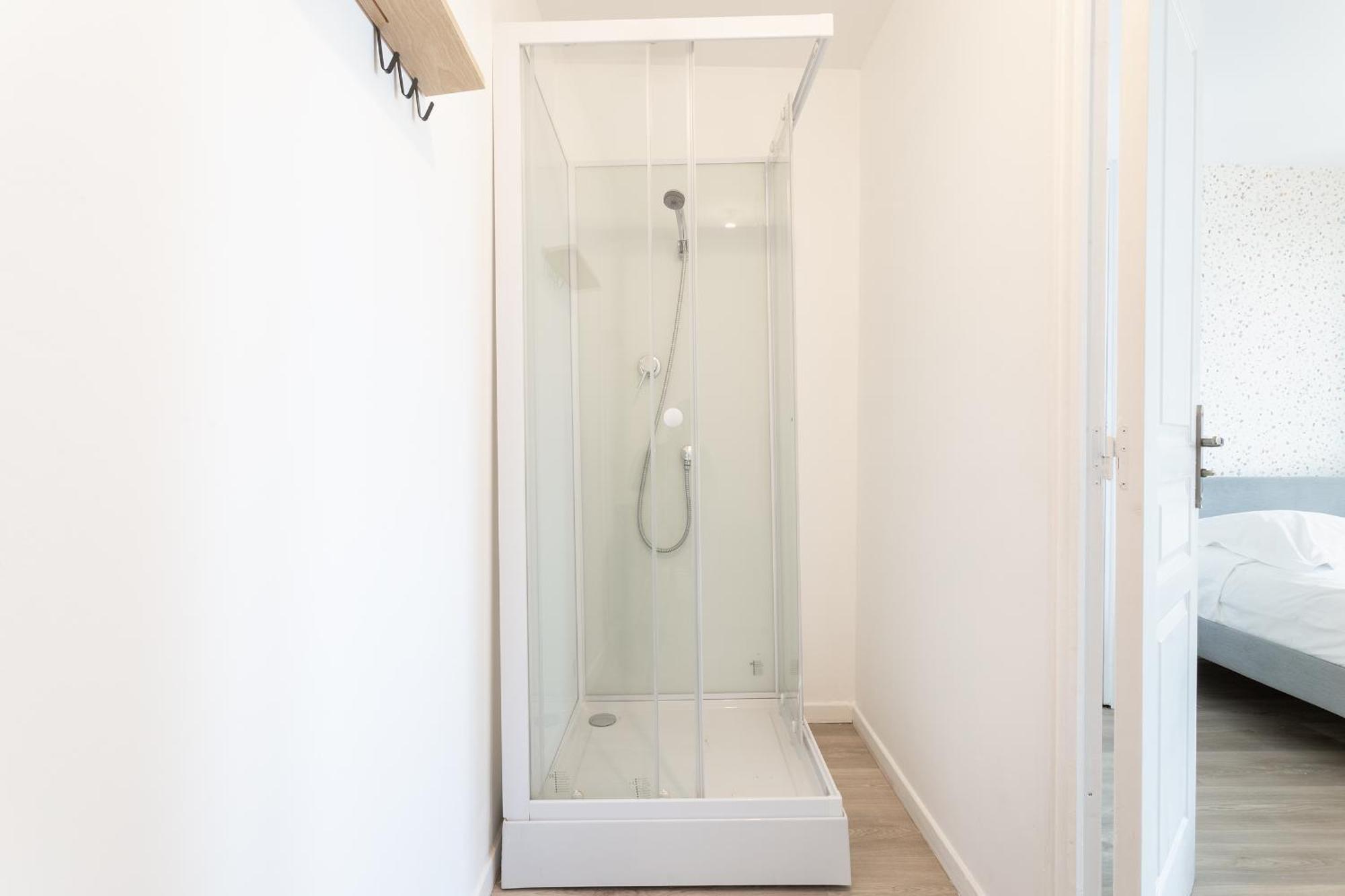 S&K Suite Grande Rue Roubaix - Chambre Spacieuse Et Sdb Privee - Netflix Et Cuisine 외부 사진