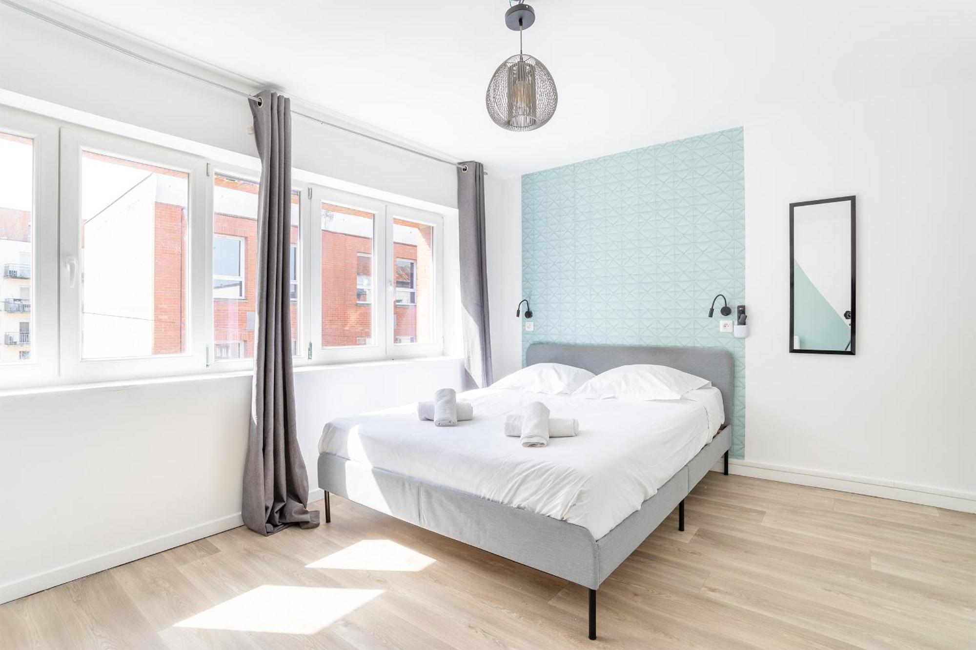S&K Suite Grande Rue Roubaix - Chambre Spacieuse Et Sdb Privee - Netflix Et Cuisine 외부 사진