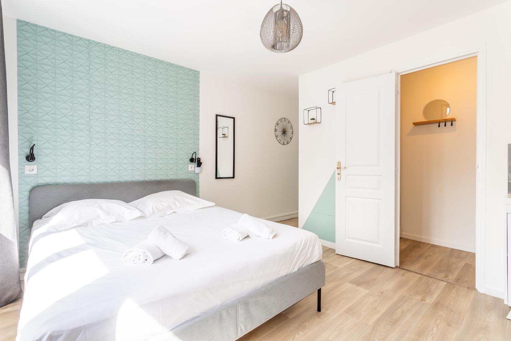 S&K Suite Grande Rue Roubaix - Chambre Spacieuse Et Sdb Privee - Netflix Et Cuisine 외부 사진