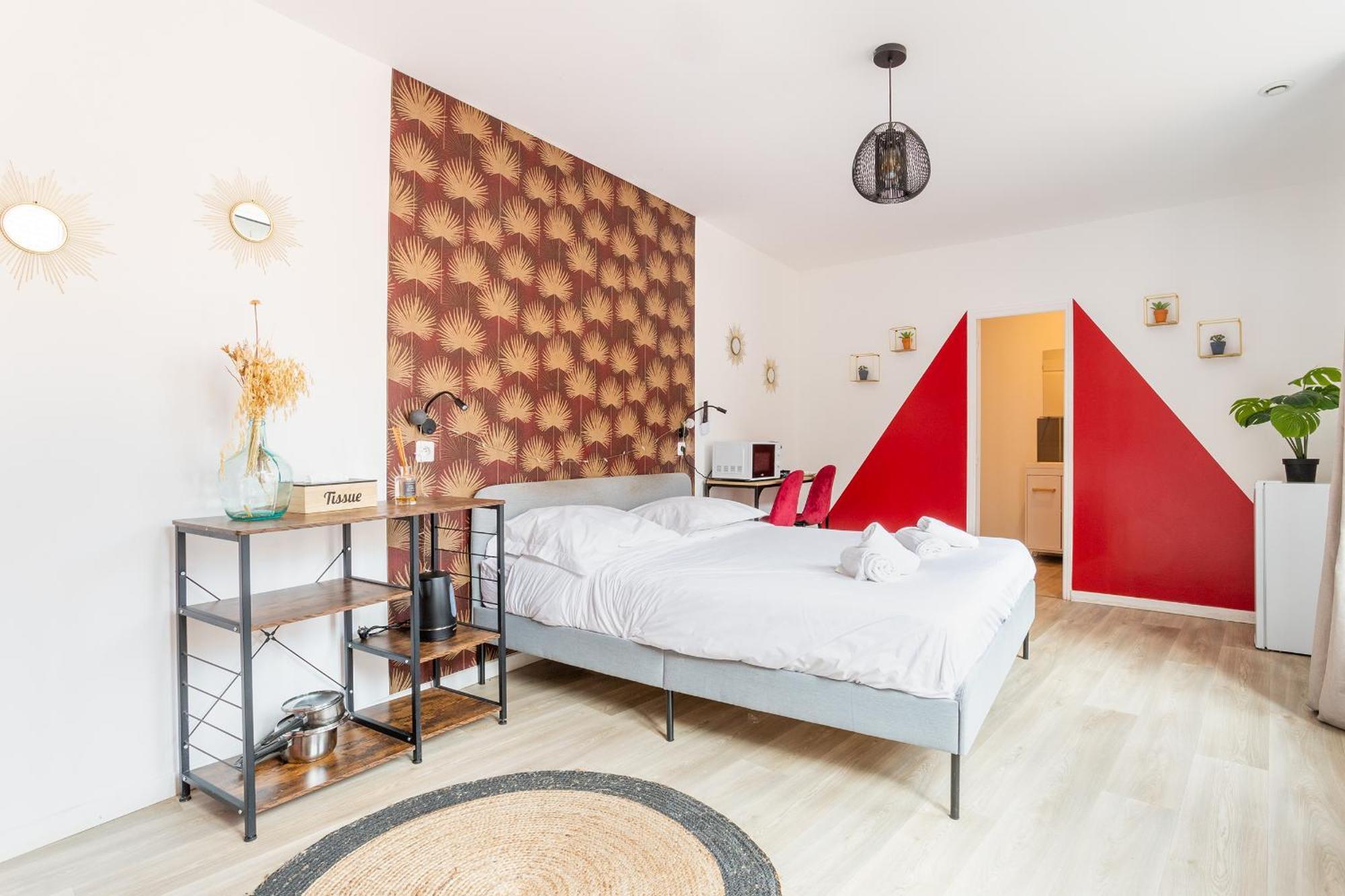 S&K Suite Grande Rue Roubaix - Chambre Spacieuse Et Sdb Privee - Netflix Et Cuisine 외부 사진